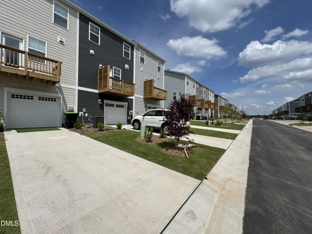 407 Deercroft Drive Apex, NC 27539