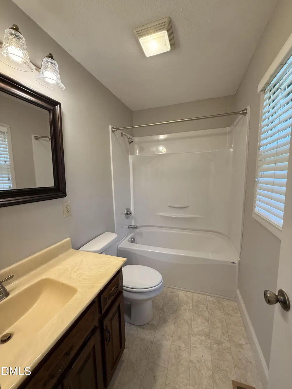 803 W Morris Circle Dunn, NC 28334