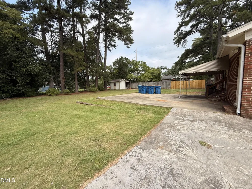 803 W Morris Circle Dunn, NC 28334