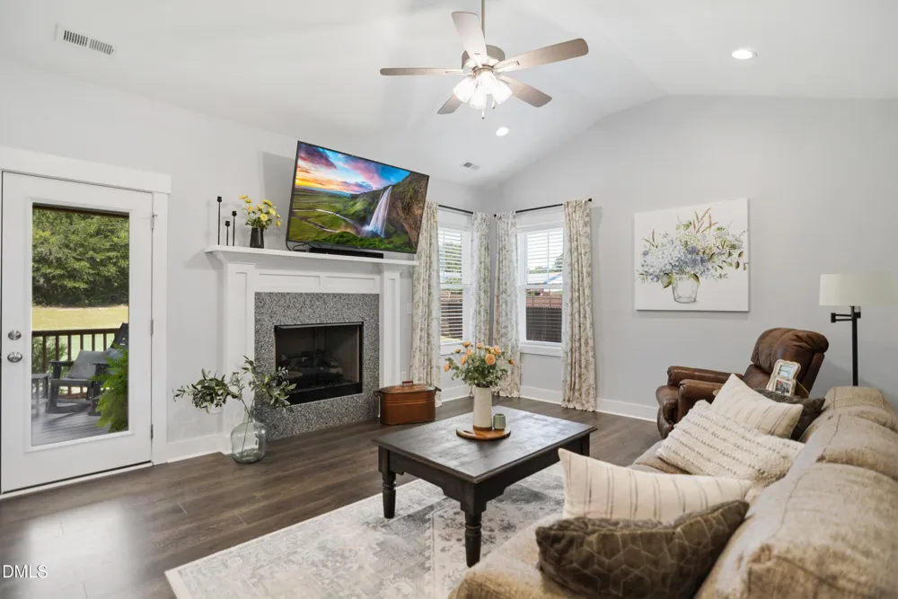 64 Tarheel Landing Drive Benson, NC 27504