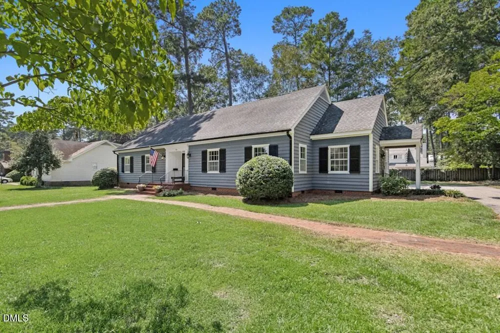 1106 S 1st Street Smithfield, NC 27577