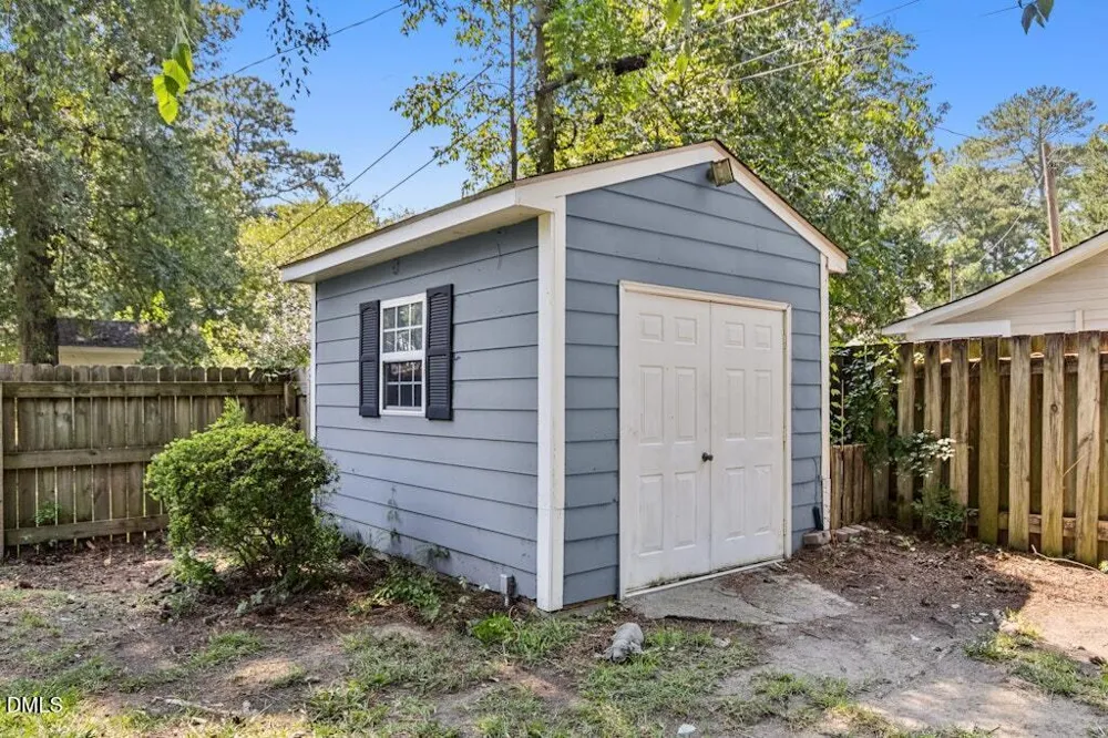 1106 S 1st Street Smithfield, NC 27577