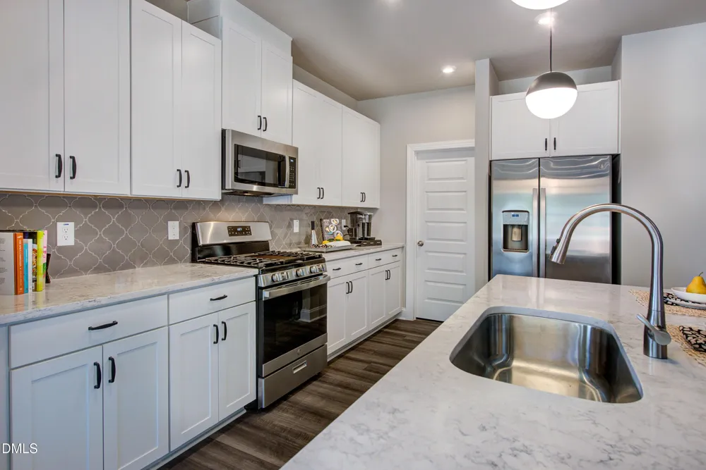 290 Macon Lk Drive Apex, NC 27523