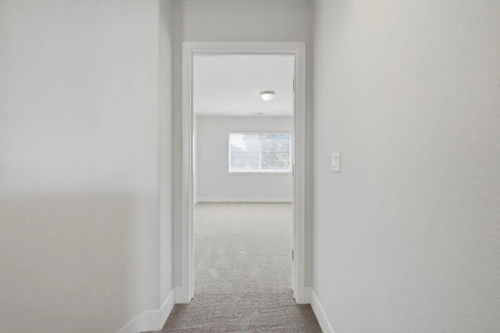 1631 Panorama Drive Hollister, CA 95023