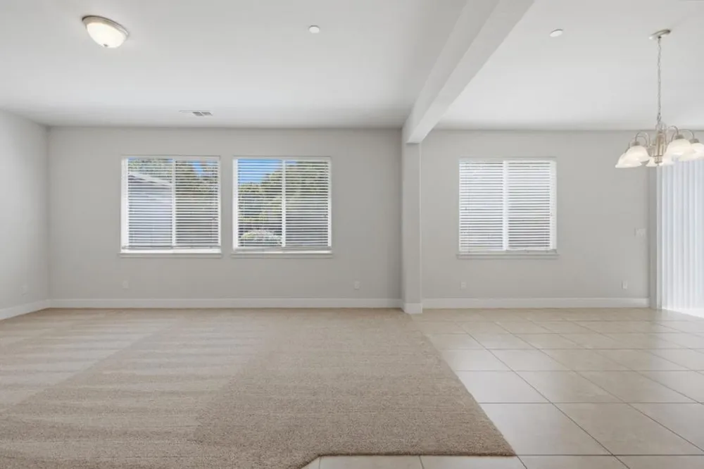 1631 Panorama Drive Hollister, CA 95023