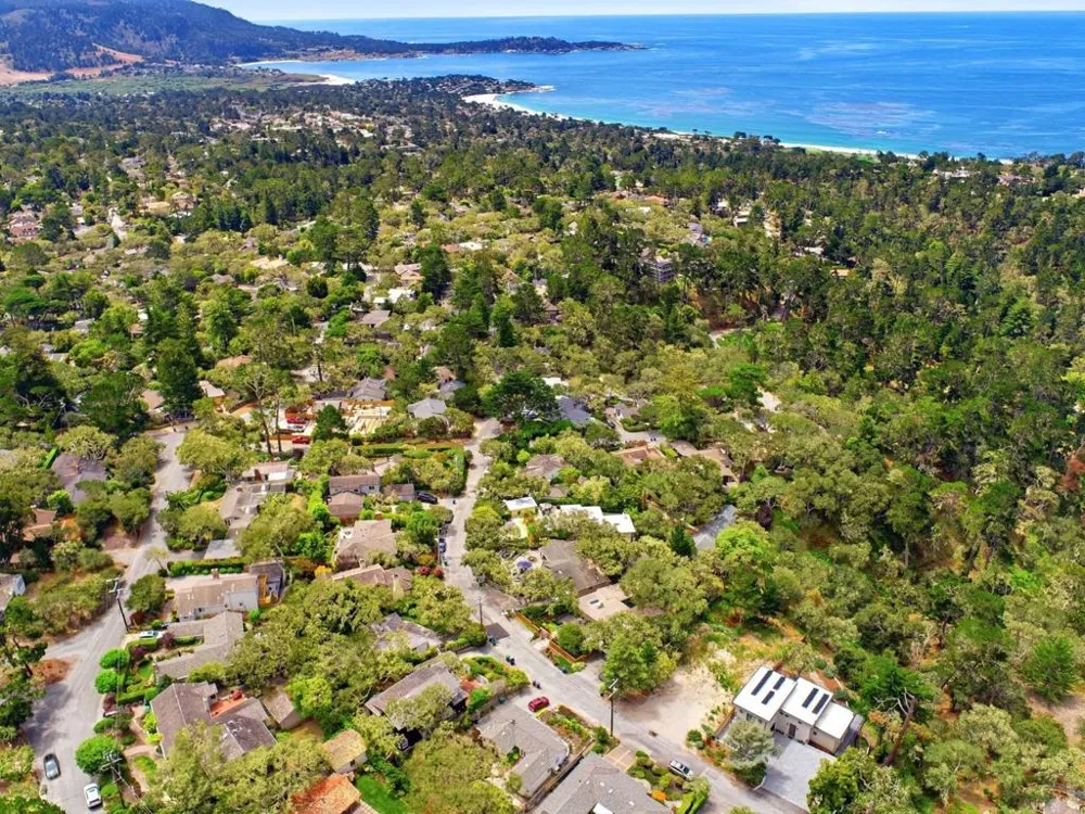 24424 San Juan Road Carmel, CA 93923