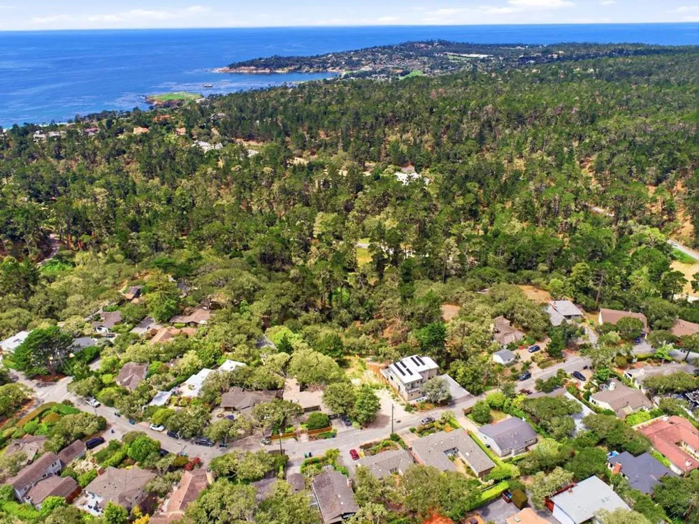 24424 San Juan Road Carmel, CA 93923