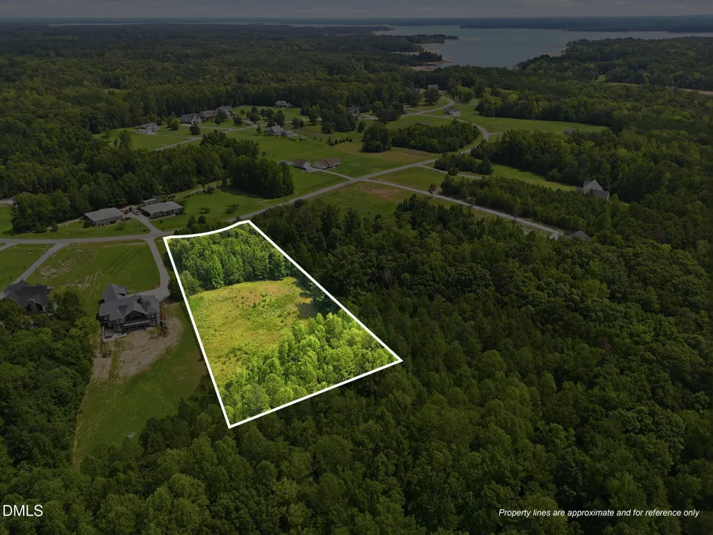 162 Stonewood Loop Lane Henderson, NC 27537