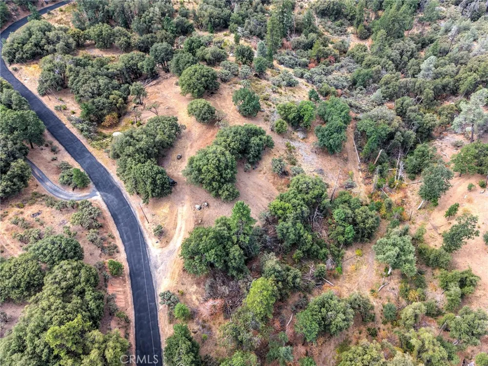 5 Vista Lago Mariposa, CA 95338