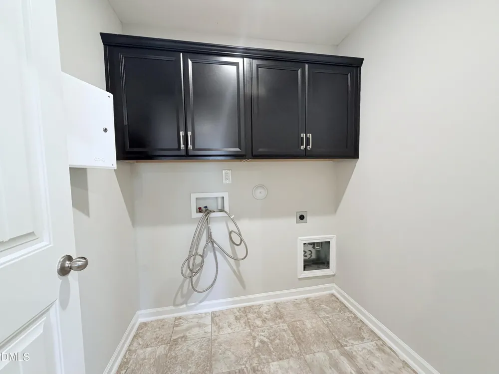 504 Eno Drive Holly Springs, NC 27540