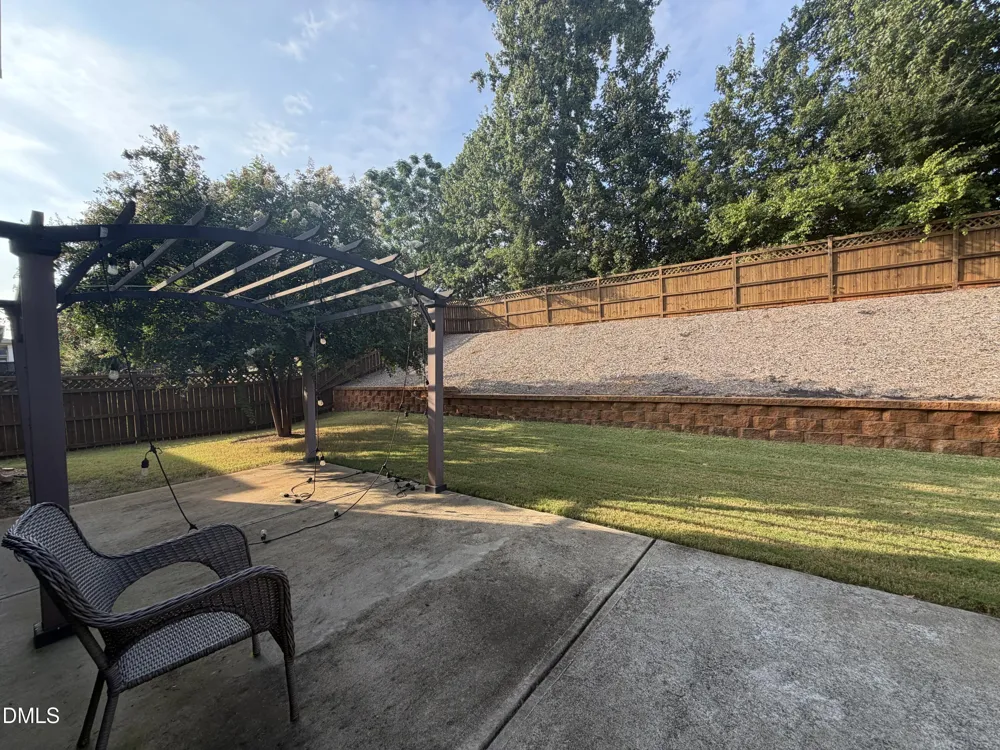 504 Eno Drive Holly Springs, NC 27540