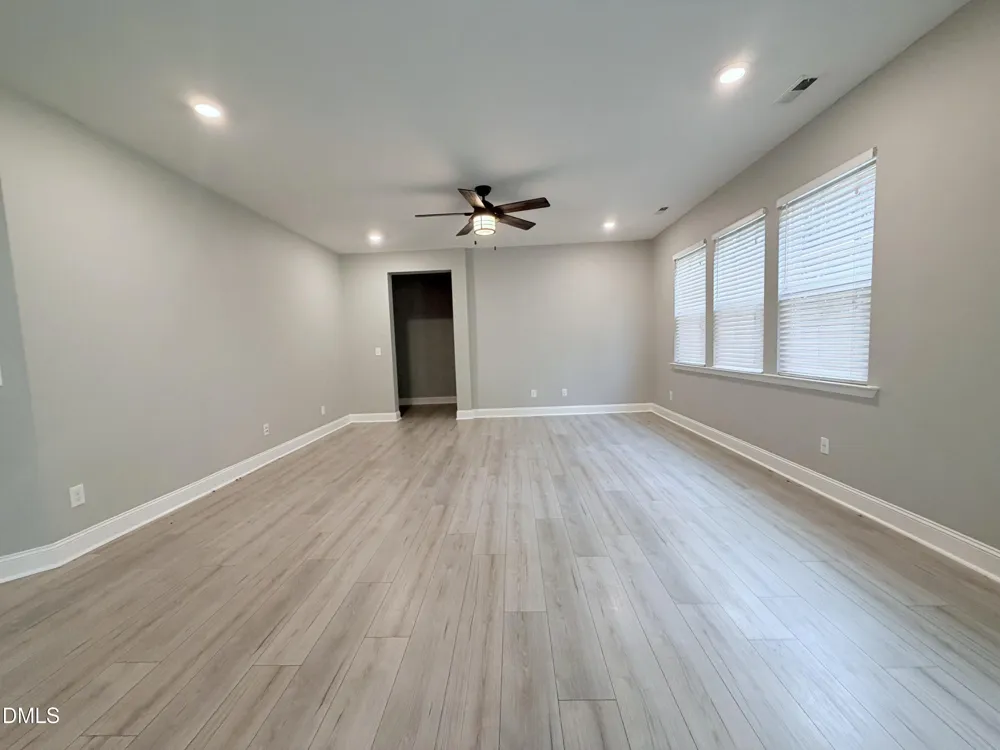 504 Eno Drive Holly Springs, NC 27540
