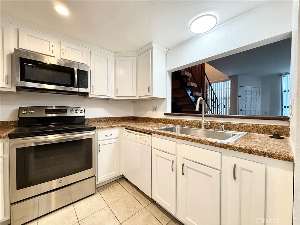 1415 Everton Place Riverside, CA 92507
