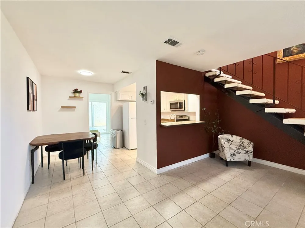 1415 Everton Place Riverside, CA 92507