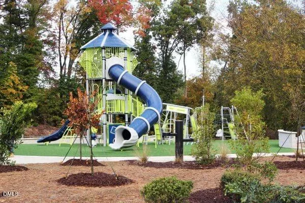 619 Melrose Court Sanford, NC 27330