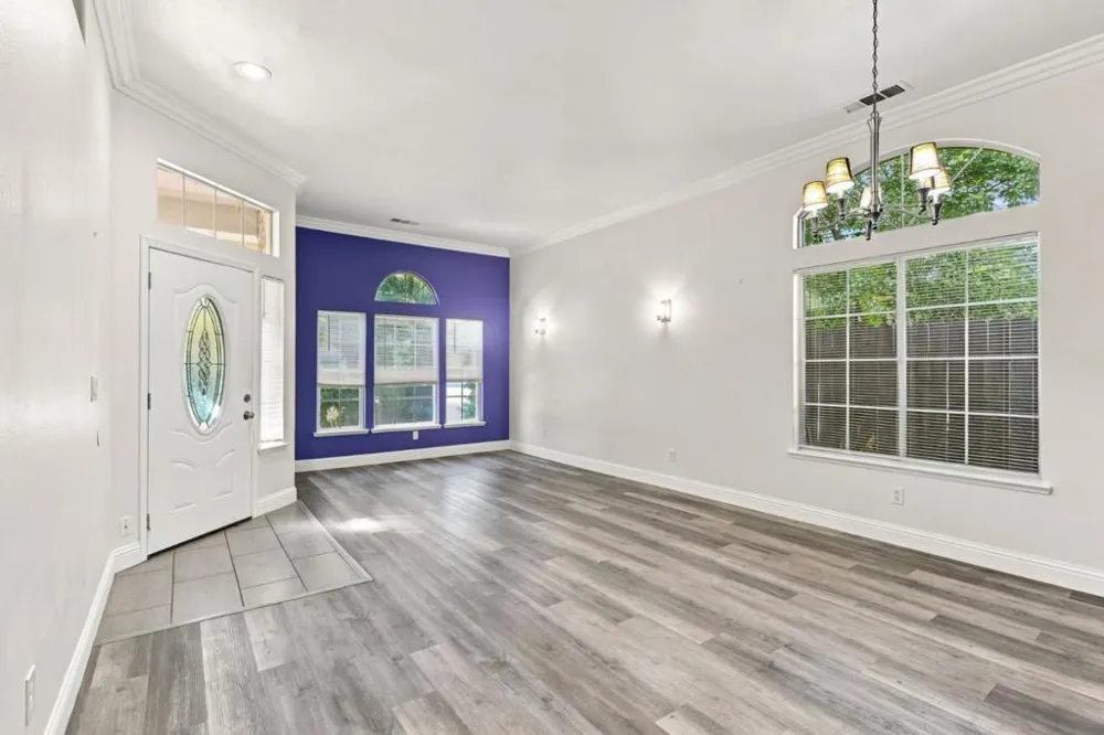 8947 Giant Panda Drive Sacramento, CA 95829