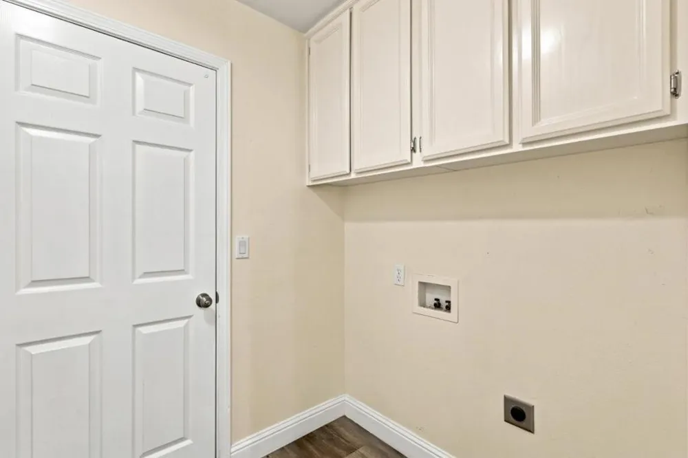 8947 Giant Panda Drive Sacramento, CA 95829