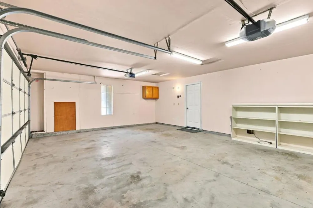 8947 Giant Panda Drive Sacramento, CA 95829