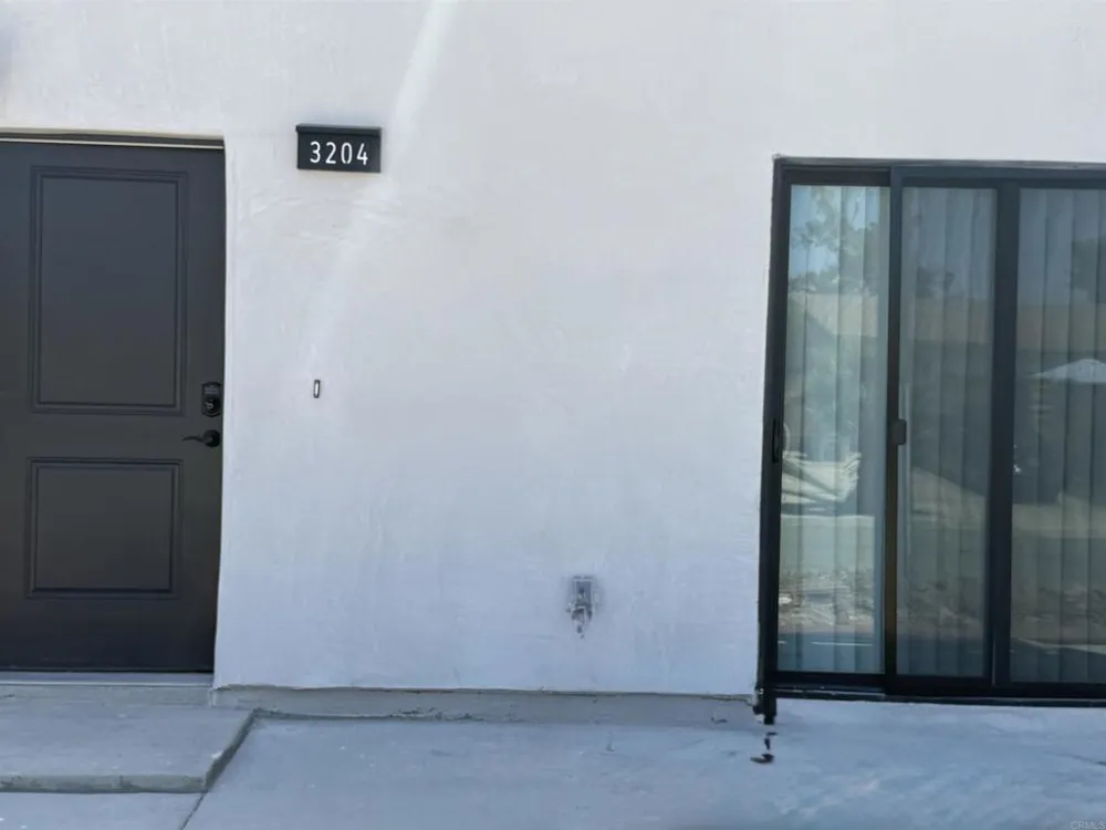 3204 Neosho Place San Diego, CA 92117