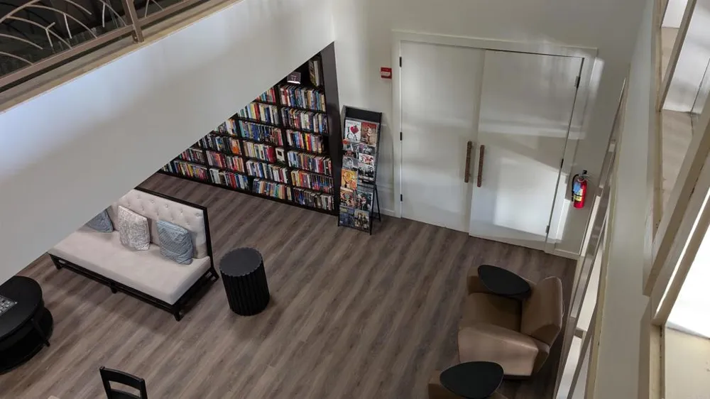 7315 San Luis Street Carlsbad, CA 92011