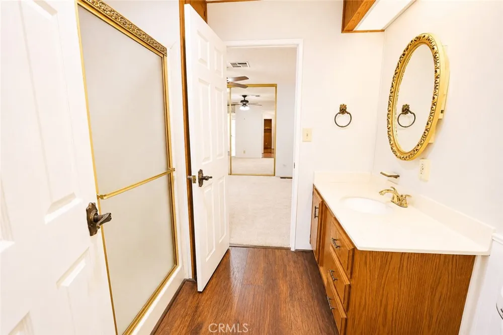 10574 Chisholm Trail Cherry Valley, CA 92223