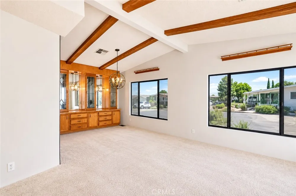 10574 Chisholm Trail Cherry Valley, CA 92223