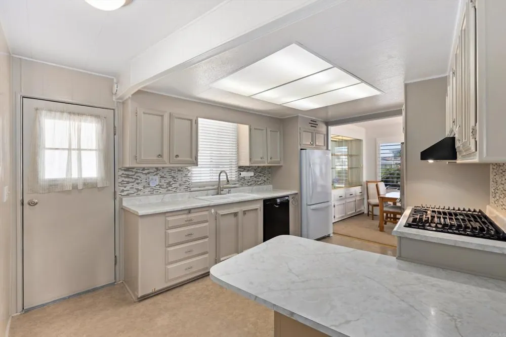 3535 Linda Vista Drive #85 San Marcos, CA 92078