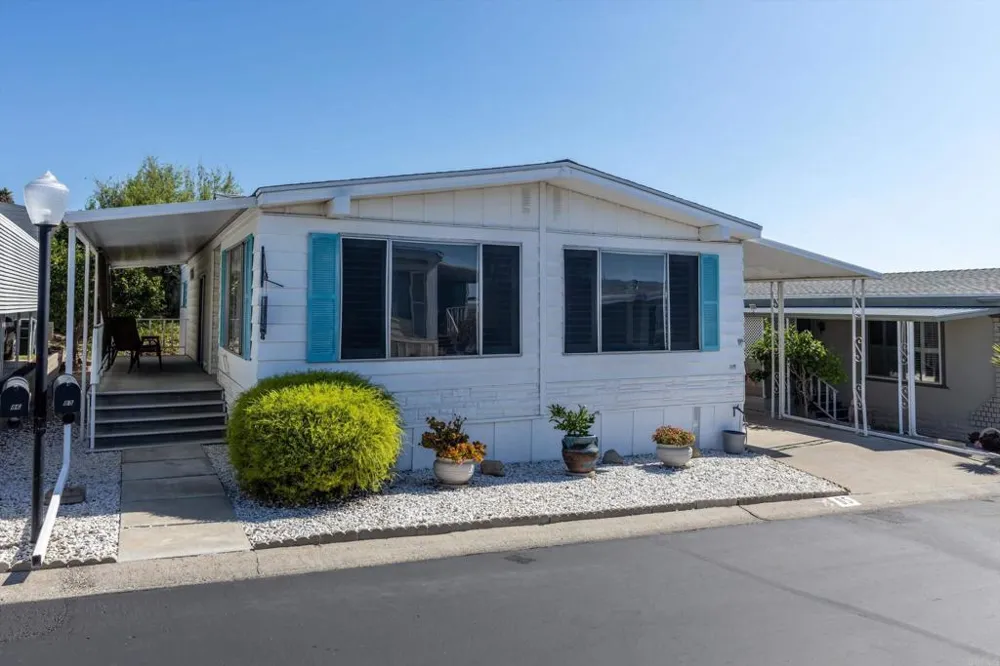 3535 Linda Vista Drive #85 San Marcos, CA 92078