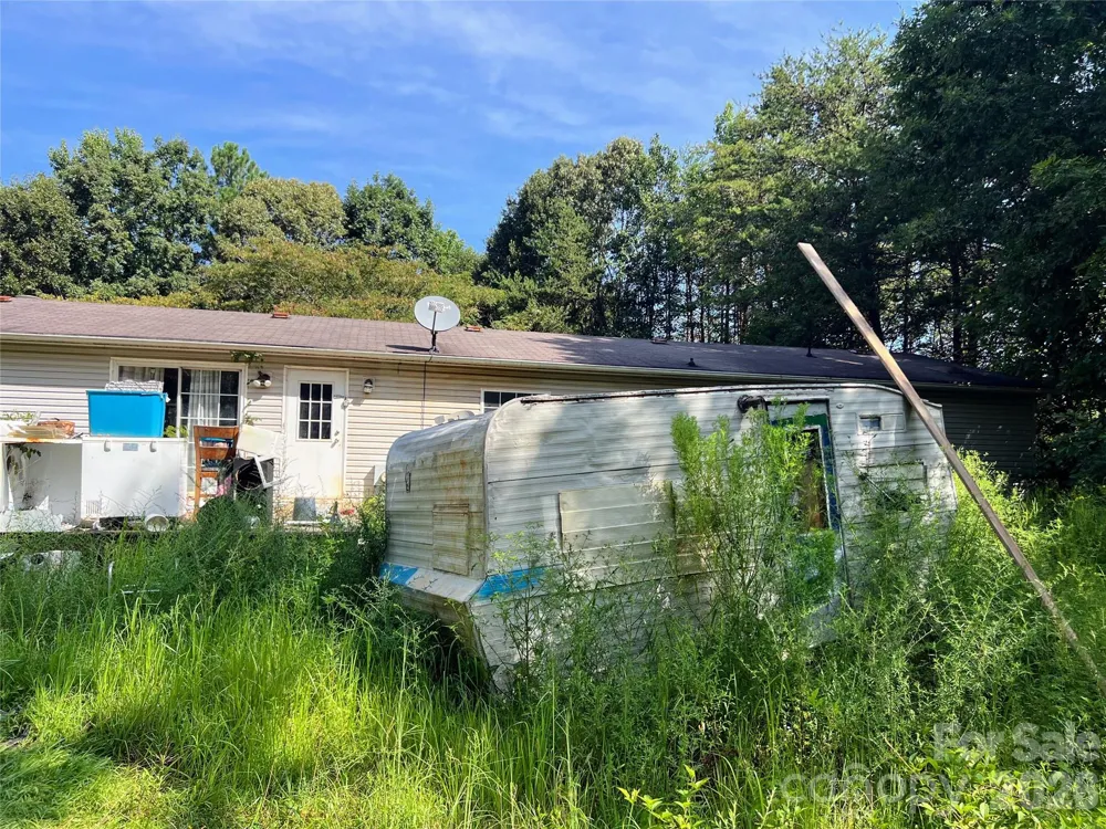 366 Shires Road Ellenboro, NC 28040