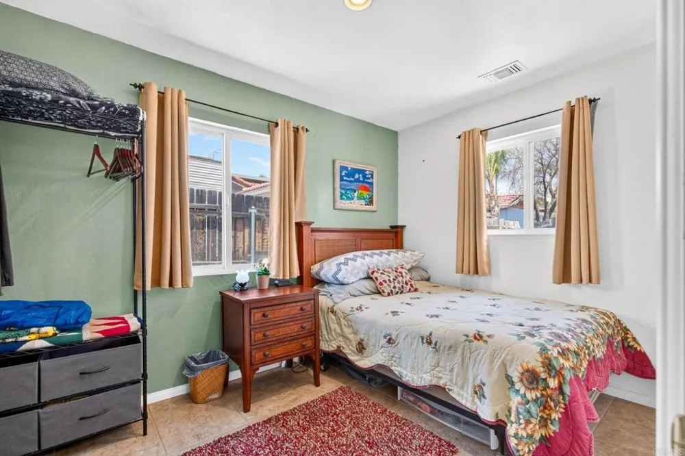 1045 S Magnolia El Cajon, CA 92020