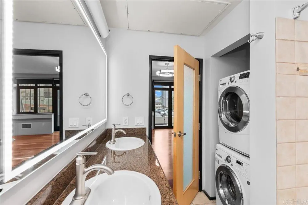 1551 4th Avenue #601 San Diego, CA 92101