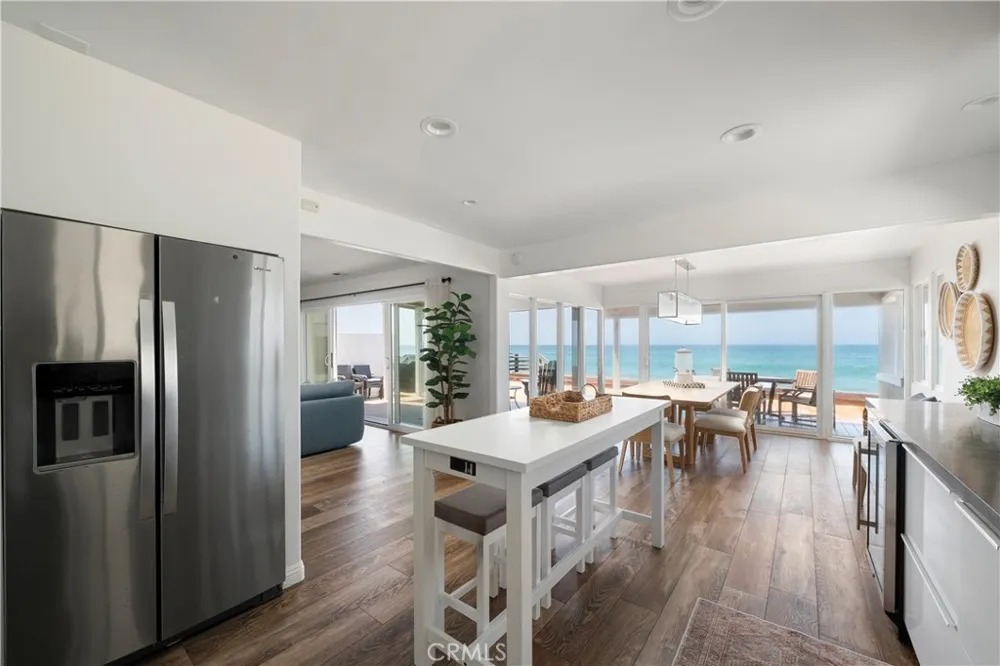 35661 Beach Road Dana Point, CA 92624