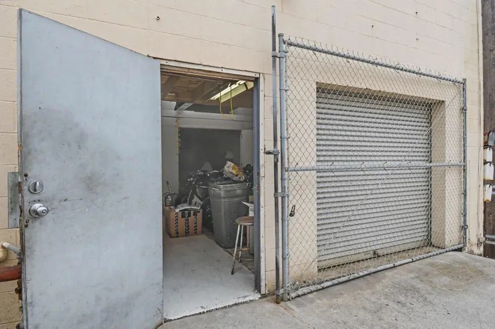 1235 Cushman Ave San Diego, CA 92110