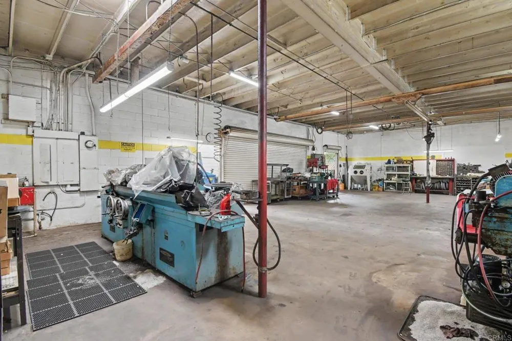 1235 Cushman Ave San Diego, CA 92110