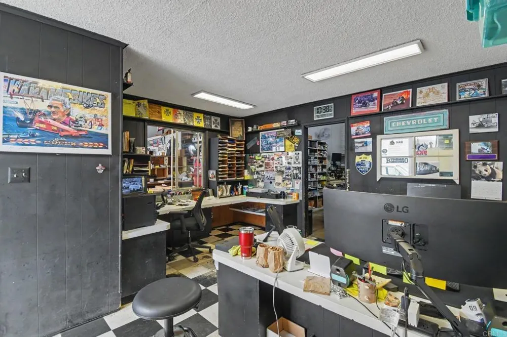 1235 Cushman Ave San Diego, CA 92110