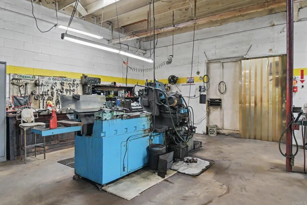 1235 Cushman Ave San Diego, CA 92110