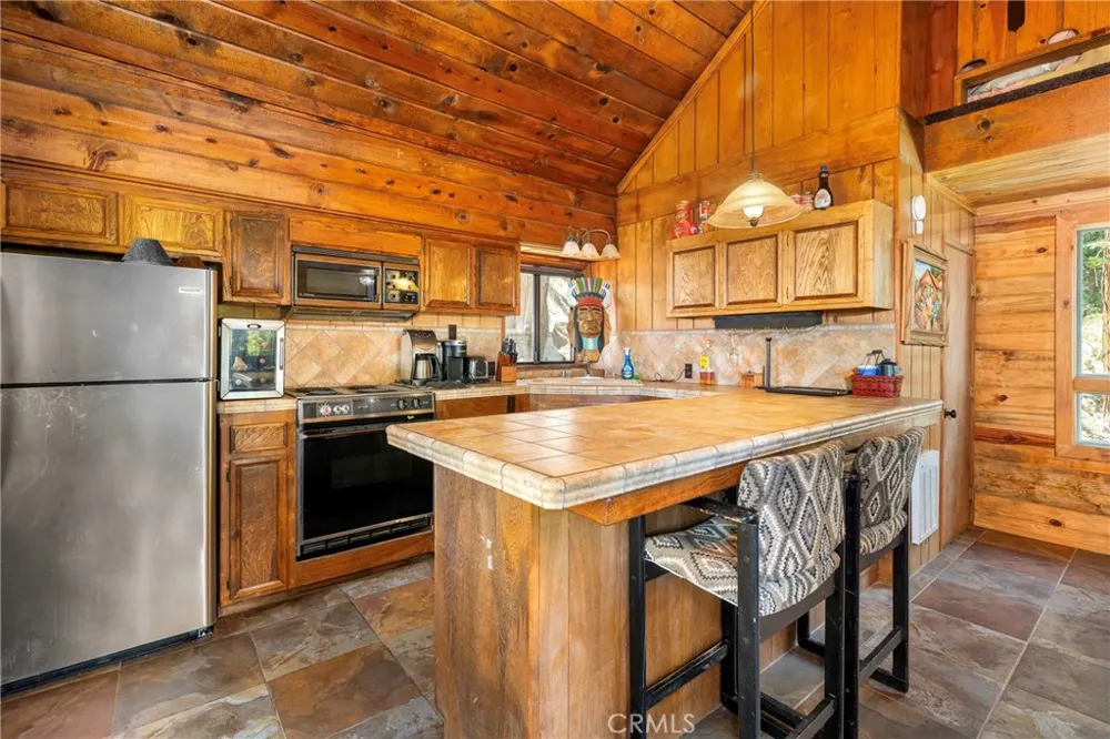 48663 Benson Trail Posey, CA 93260