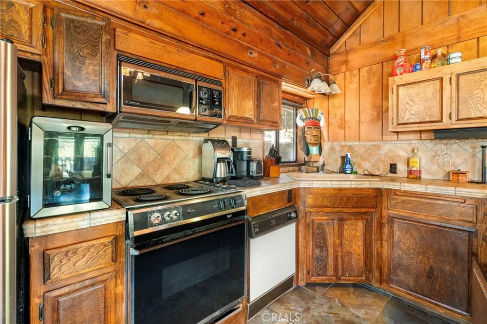 48663 Benson Trail Posey, CA 93260