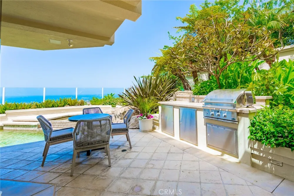 6 Canyon Terrace Newport Coast, CA 92657