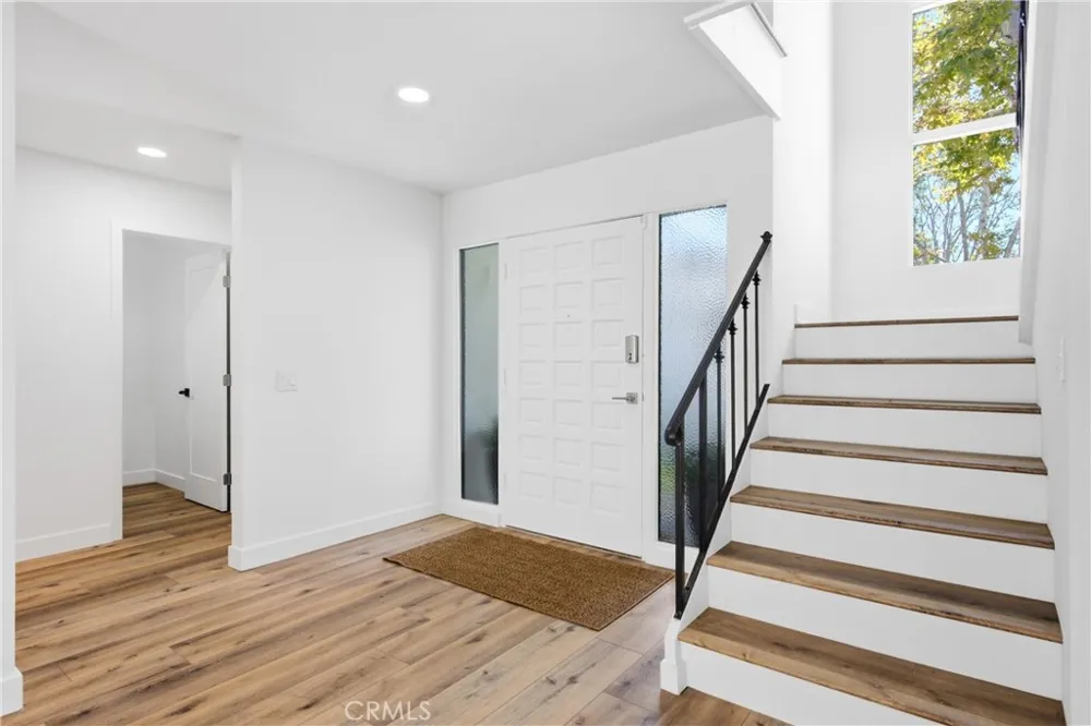 520 Cancha Newport Beach, CA 92660