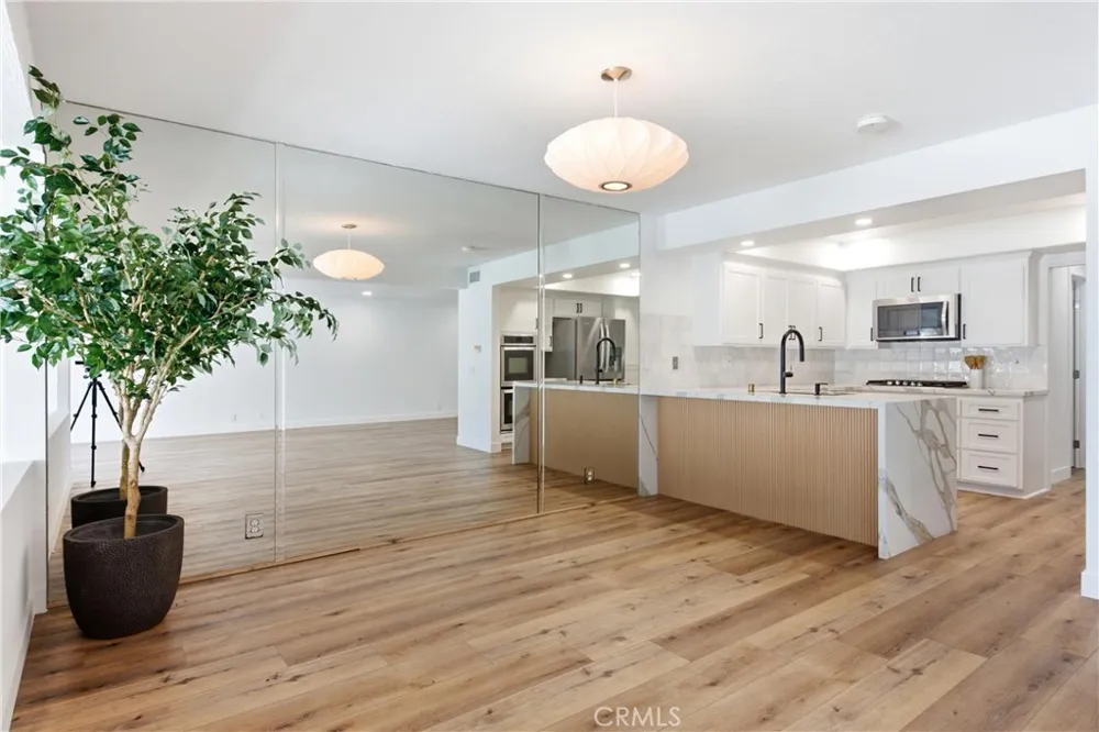 520 Cancha Newport Beach, CA 92660