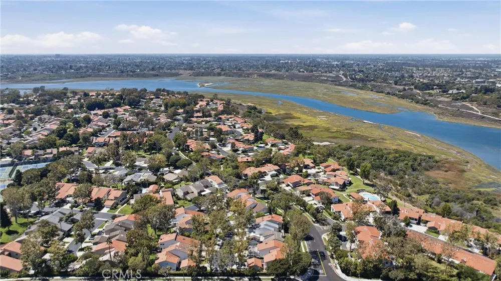 520 Cancha Newport Beach, CA 92660