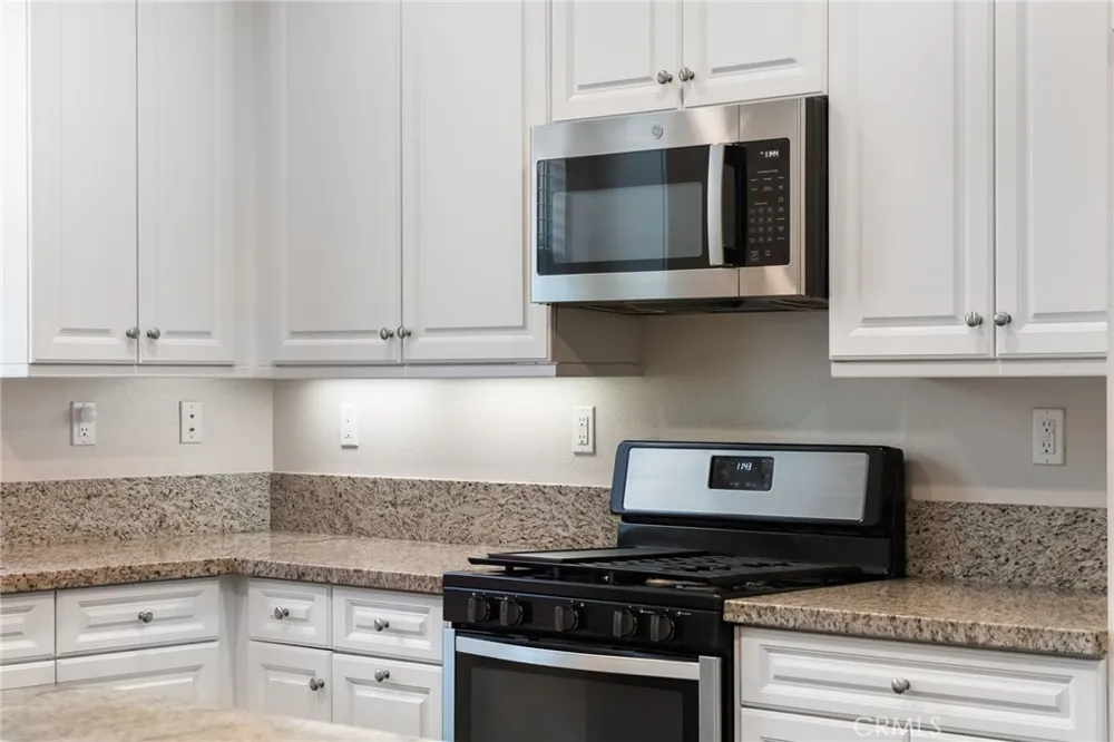 32 Aliso Ridge Mission Viejo, CA 92691