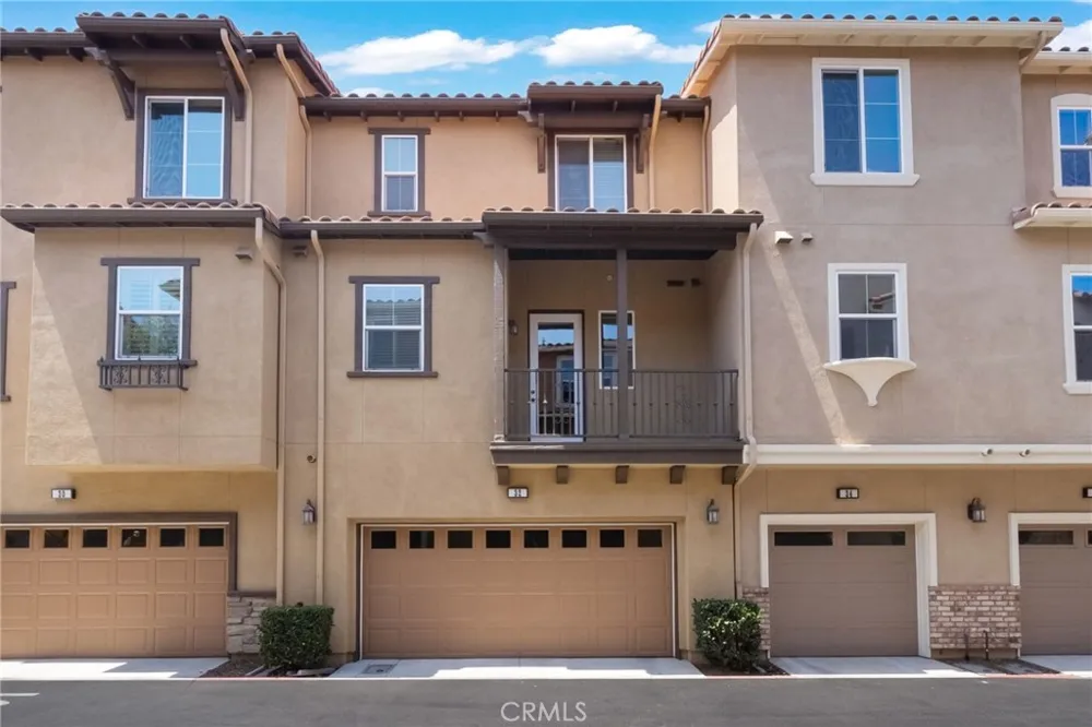 32 Aliso Ridge Mission Viejo, CA 92691