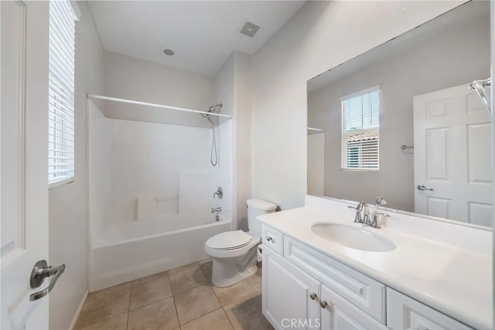32 Aliso Ridge Mission Viejo, CA 92691