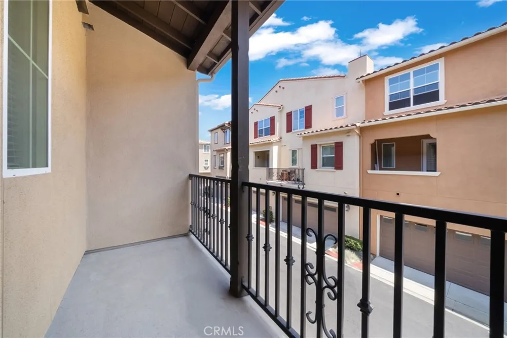 32 Aliso Ridge Mission Viejo, CA 92691