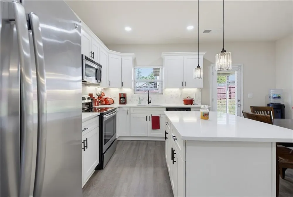 346 Lamont Lane Hampton, GA 30228