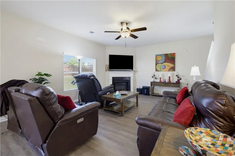 346 Lamont Lane Hampton, GA 30228