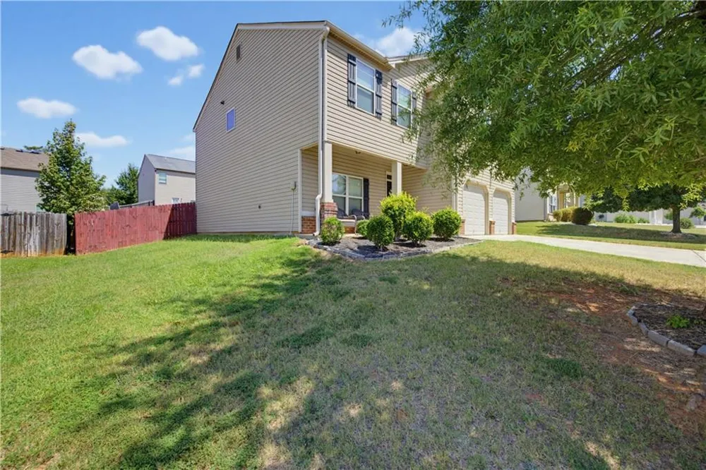 346 Lamont Lane Hampton, GA 30228