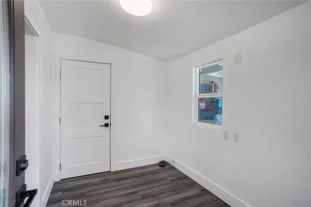 8082 18th Westminster, CA 92683
